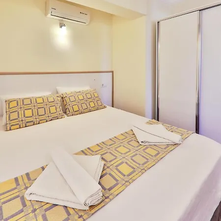 Hotel apartamentowy Ekici Suites 2*